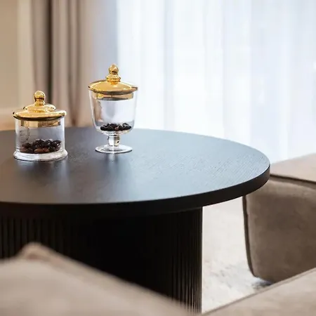 شقة Spacious Luxury Apt With Terrace Old Town/paupys *