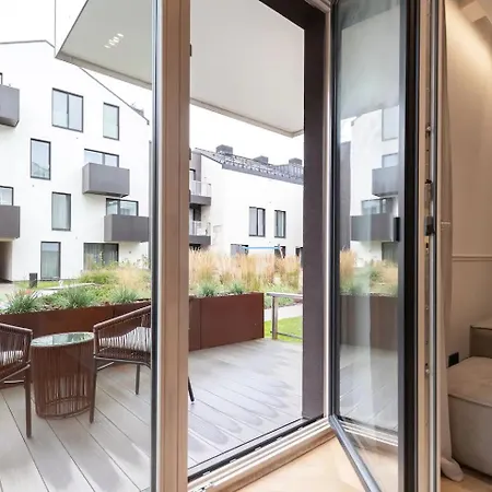 Spacious Luxury Apt With Terrace Old Town/paupys شقة
